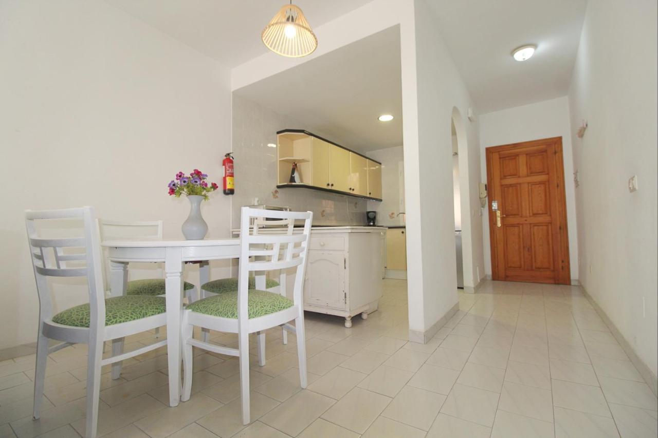 Carihuela Beach Apartment, 2Nd Line Торемолинос Екстериор снимка
